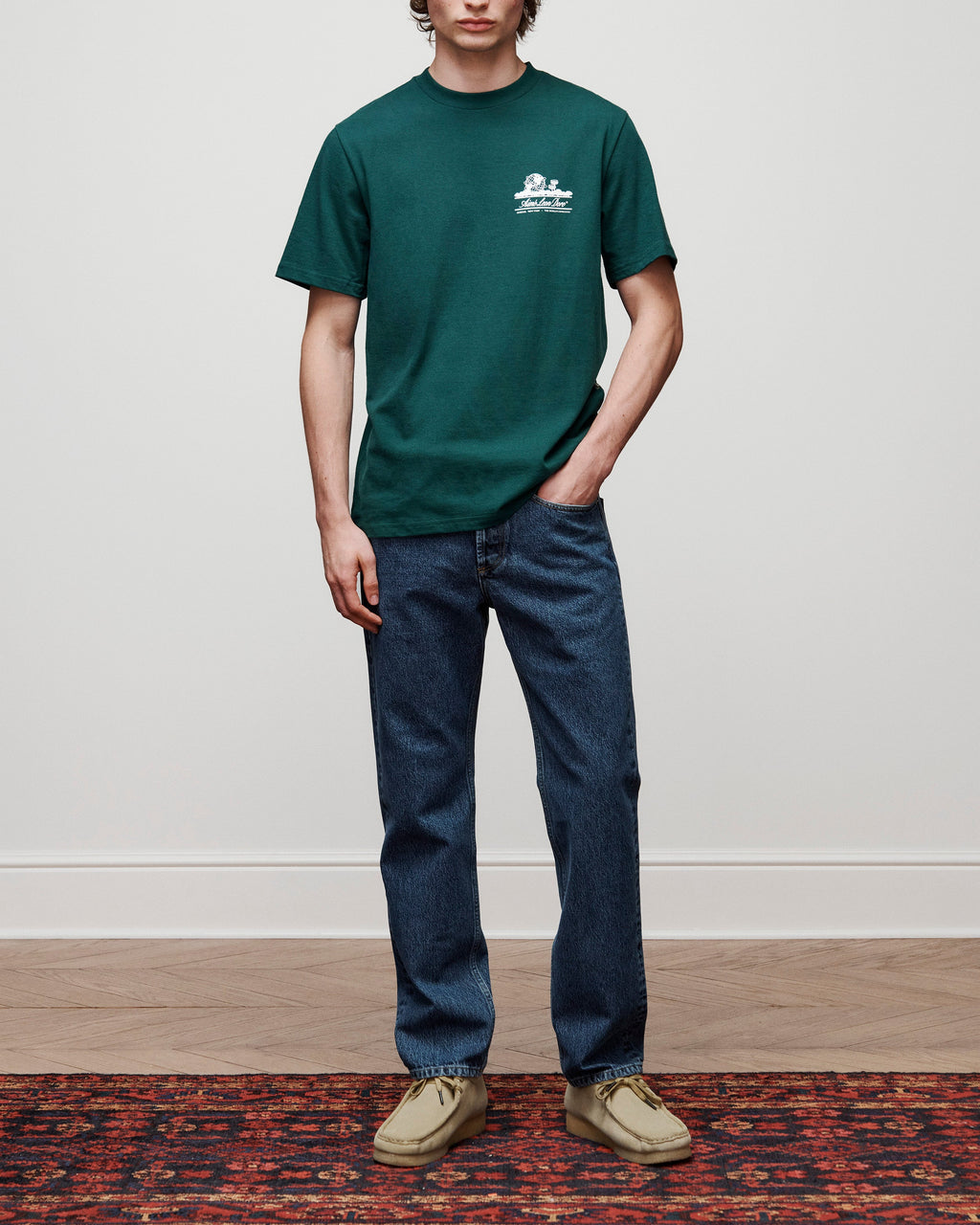 Unisphere                Tee
