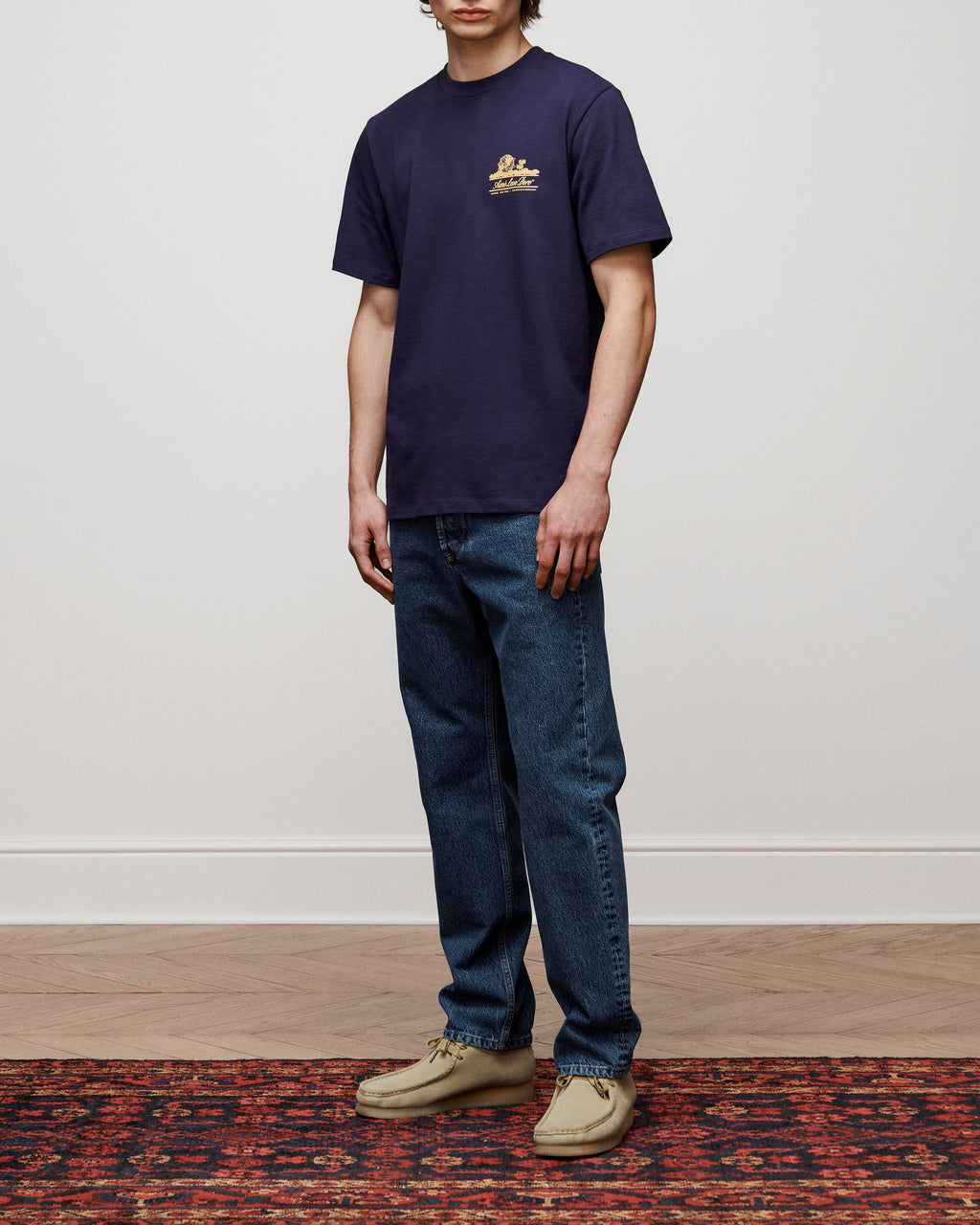 Unisphere                Tee